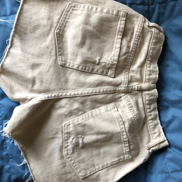 Pacsun high rise swan white shorts - Picture 4 of 4